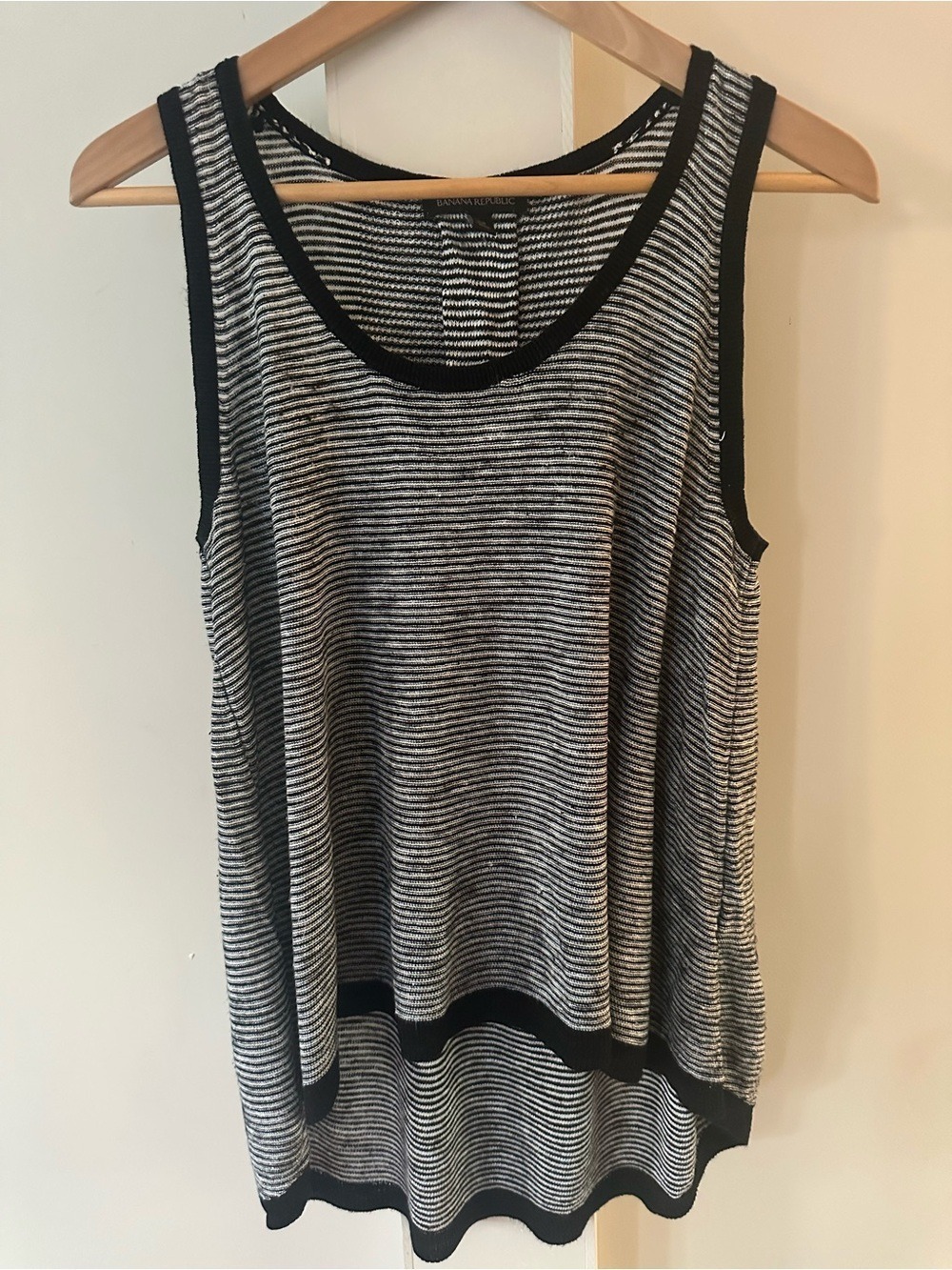 BANANA REPUBLIC BLACK & WHITE STRIPE A-LINE LOOSE FITTING SZ SMALL
